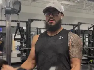 Streamate Live Sex Cam of Papizeus