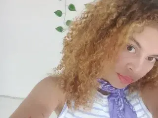 Streamate Watch Live Sex Cams of Michelblue