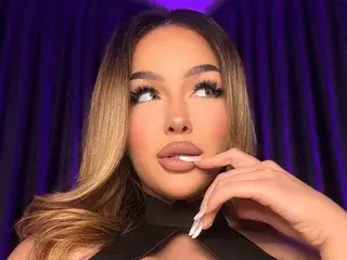 Streamate Sex Chat of LisetteLuxe