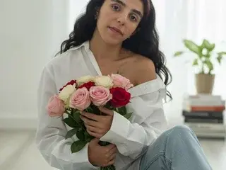 Streamate Live Sex Cam of ValentinaSlim