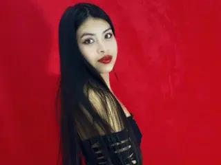 Streamate Free Porn Cam of ChloeMartinii