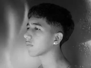 Streamate Adult Webcam of Ender_h