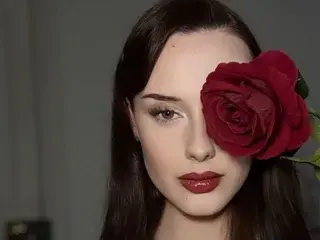 Streamate Private Sex Chat of LadyHennieFaye