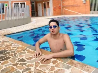 Streamate Free Porn Cam of Danxel777