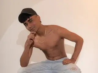 Streamate Adult Webcams of JacobJohnss