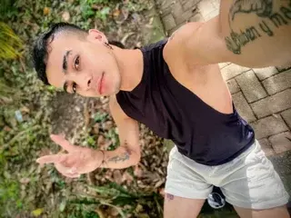 Streamate Best live sex cam show of DicsonF