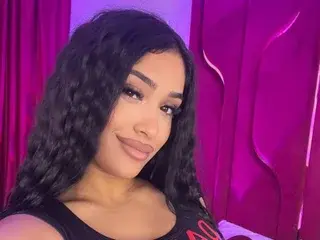Streamate Watch Live Sex Cams of Kira_Krush