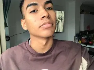 Streamate Free Live Porn of rafael_velvet