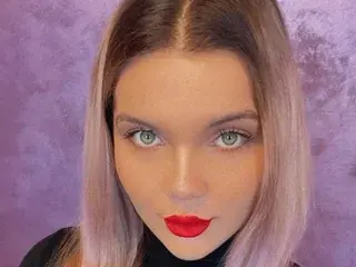 Streamate Watch Live Sex Cams of CheryBliss