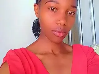 Streamate Free Porn Cam of Petitpearl