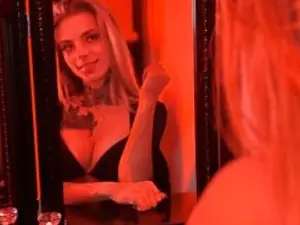 Streamate Live Porn of K8X4U