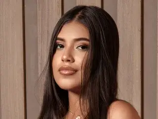 Streamate Adult Video Chat of NoaFerrer