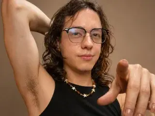 Streamate Best live sex cam show of SnowyUwU