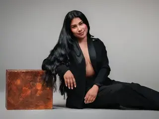 Streamate Best live sex cam show of LinnaValenciia