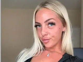 Streamate Live Sex of IvySoVine
