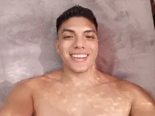 Streamate Best live sex cam show of UrielRay