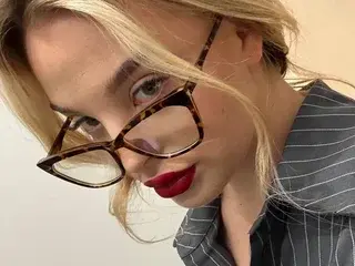 Streamate Adult Webcam of ValyMorgan