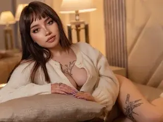 Streamate Nude Webcam of AlyssaFoyle