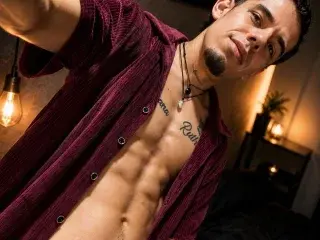 Streamate Live Sex Cam of Dylanscott_333