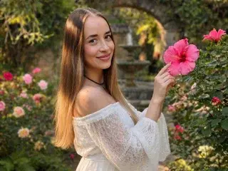 Streamate Live Sex Cam of HelenHis