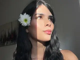 Streamate Private Sex Chat of Lily_WellGifted