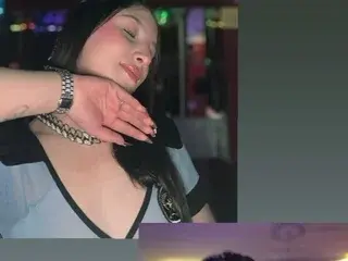 Streamate Live Sex Cam of NatashaCoopeer