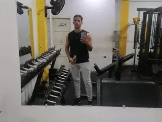 Streamate Sex Cam of AlejandroHoot