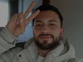 Streamate Live Sex Cam of m_marlon