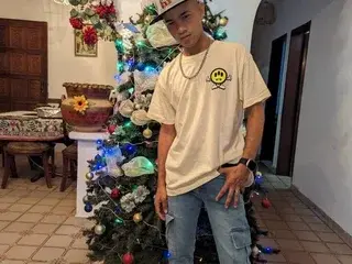 Streamate Nude Webcam of Sweexioji