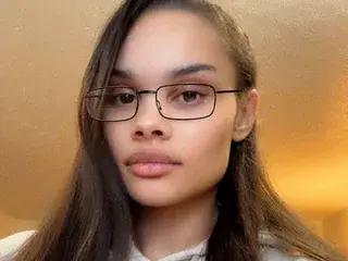 Streamate Live Porn of KarmelKarma69