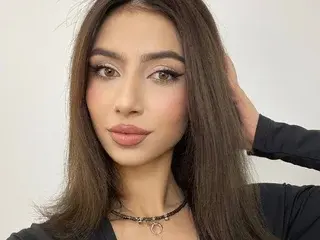 Streamate Live Sex Cam of SarahTray