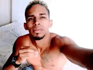 Streamate Live Sex Cam of pulpooh