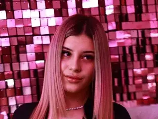 Streamate Sex Cam of Sierra_Russo