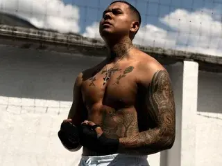 Streamate Live Sex Cam of ThomasHardy