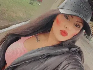 Streamate Free Porn Cam of indianroyality22