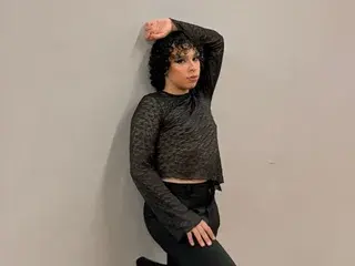 Streamate Live Sex Cam of Angelcherrie