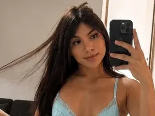 Streamate Best live sex cam show of MiaLovelyts