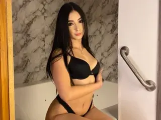 Streamate Best live sex cam show of MagieeThomson