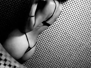 Streamate Private Sex Chat of salma_covers