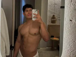 Streamate Live Sex of andrewsgray