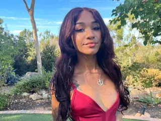 Streamate Sex Cam of KarmaL0v3