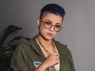 Streamate Free Live Porn of SamBartone