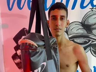 Streamate Live Sex Cam of Jhoan_Bigcock99