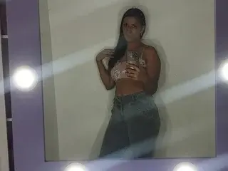 Streamate Live Porn of Laura_Mendosa