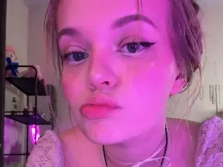 Streamate Live Porn of Elioraa