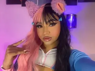 Streamate Free Porn Cam of LittleAmbarhot