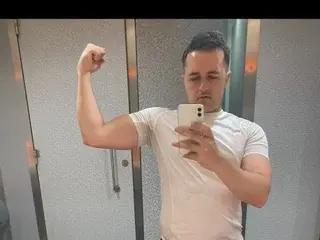 Streamate Free Live Porn of Sexyy_Scott