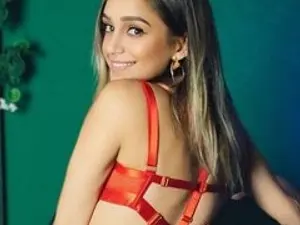 Streamate Live Sex of CelinePetiite