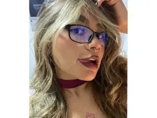 Streamate Live Porn of MelissaFresita