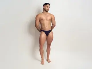 Streamate Live Sex Cam of ThomasTexeira